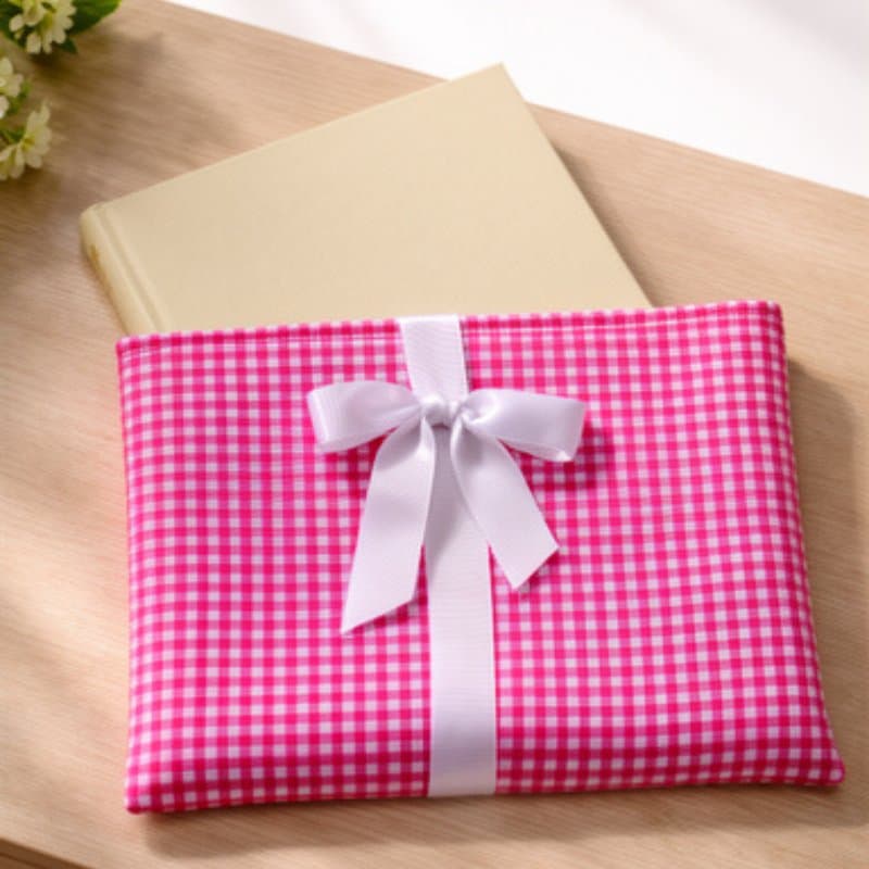 Gingham Laptop & Book Cover Sleeve – Stylish Protective Sleeve for Laptop, Notebook & Books